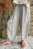 Kiti Paisley Damask 7/8 Barrel Leg Pant Mocha